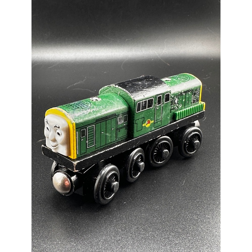 Thomas Wooden Railway Derek Diesel Engine Green Train Learning Curve 2003 Vtg